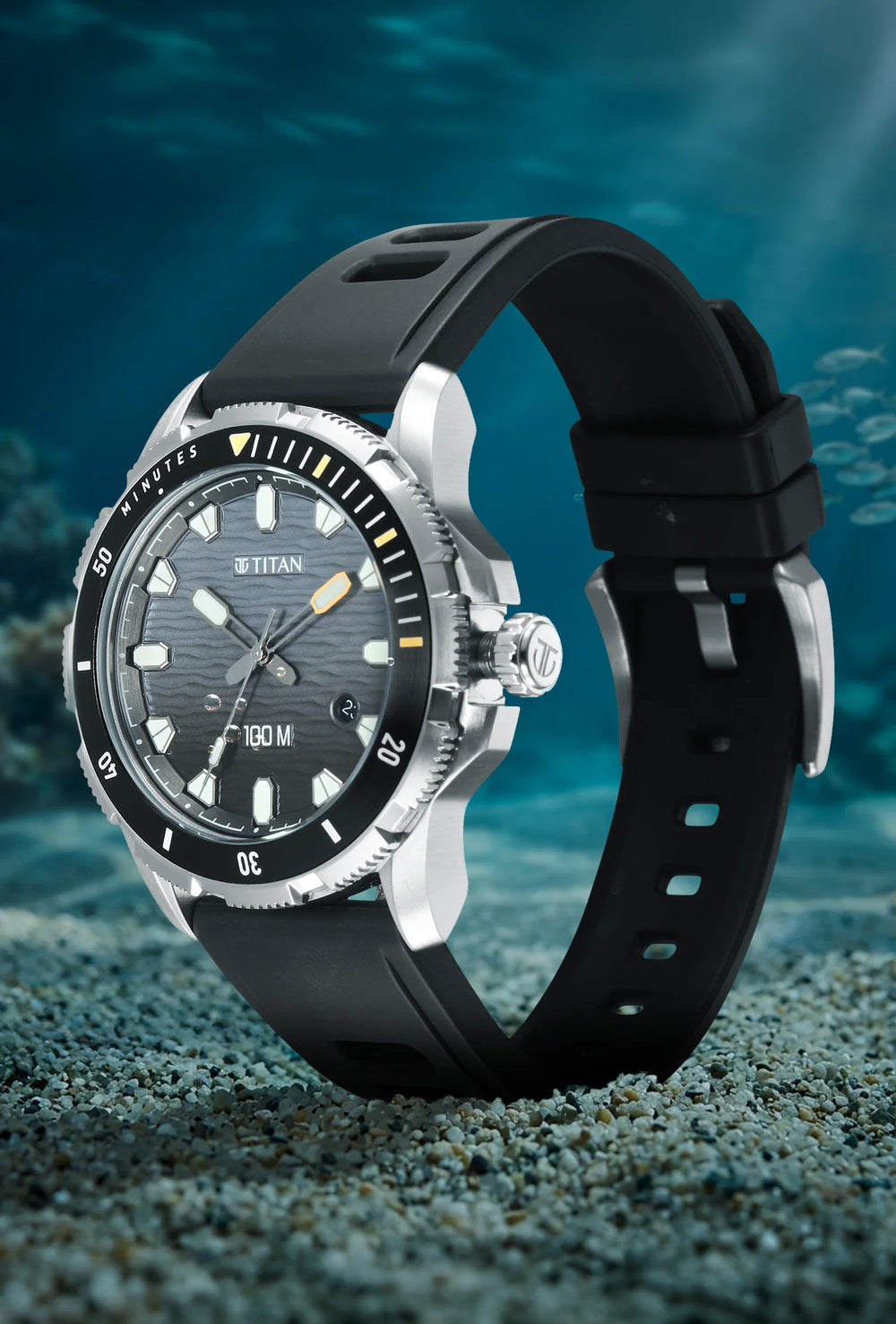 Titan Zero Hour Diver's Analog with Date Watch