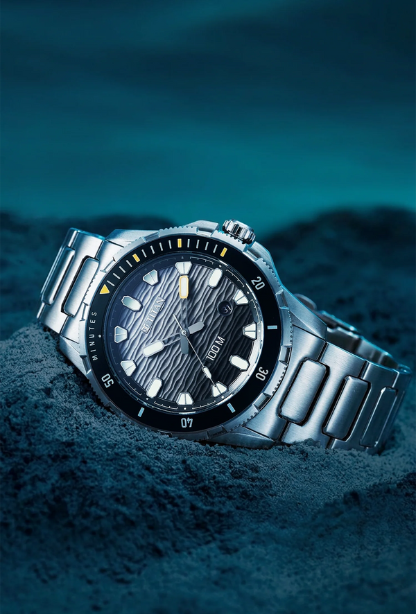 Titan Zero Hour Diver's Analog with Date Watch